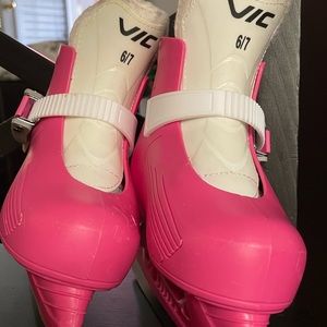 VIC Toddler Ice Skates